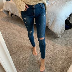 Zara distressed skinny jeans